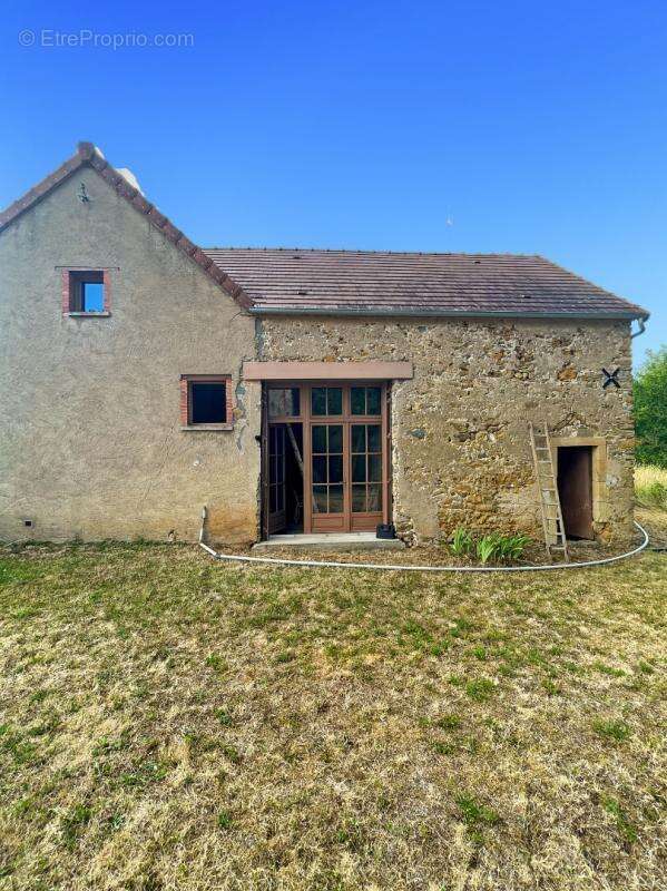 Maison à CHATEAUMEILLANT