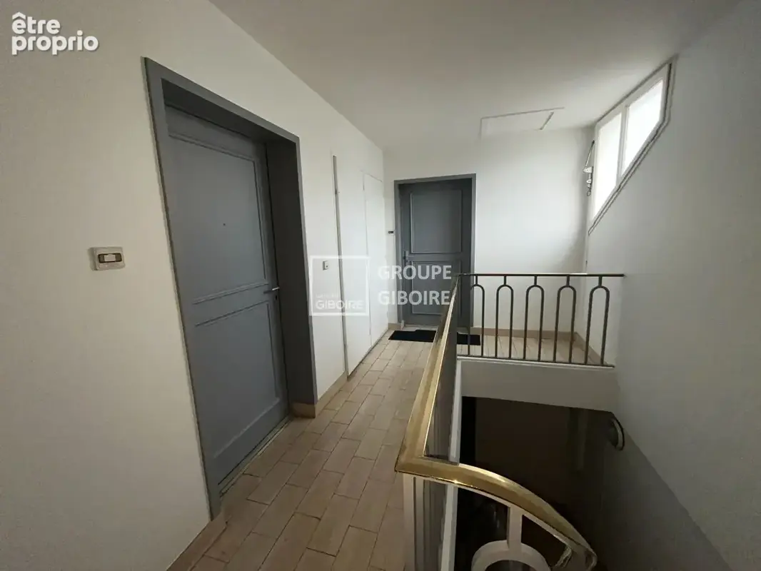 Appartement 2 pièces à vendre - Rennes centre ville, dernier étage, exposé Ouest - photo 6