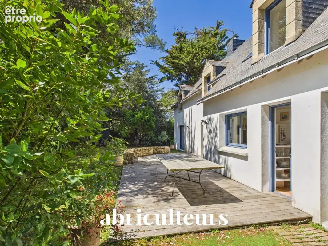 À vendre : Superbe maison contemporaine de 197 m² avec jardin paysagé, à 200 m de la plage à Carnac - photo 3