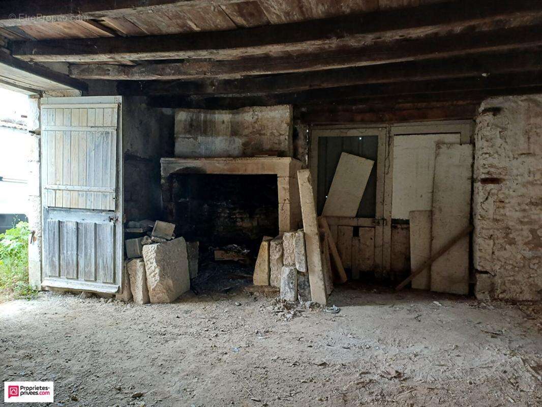 Epannes - Maison - Dépendance 90 m2 - photo 3