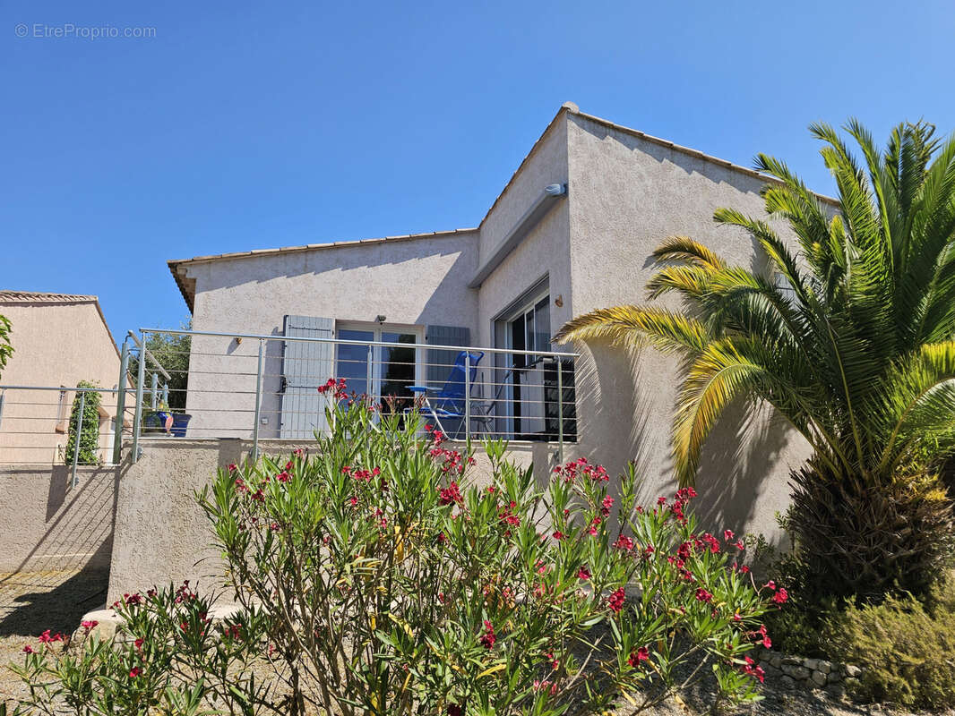 Maison à BAGNOLS-EN-FORET