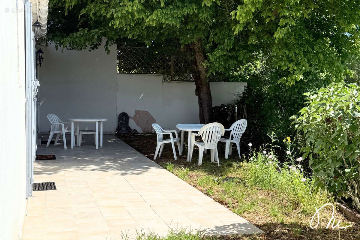 Maison à PRADES-LE-LEZ