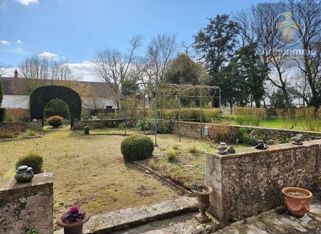 Maison à VILLORCEAU