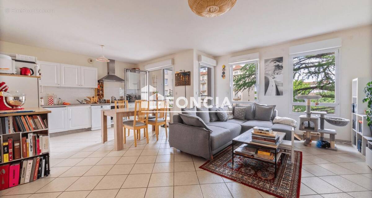 Appartement à LYON-3E