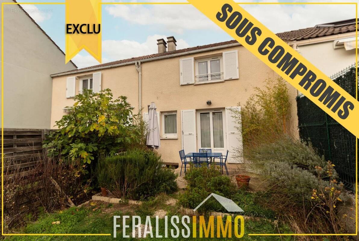 Maison à JOUY-LE-MOUTIER