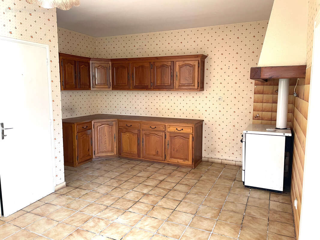 Maison à SAINT-SAVINIEN