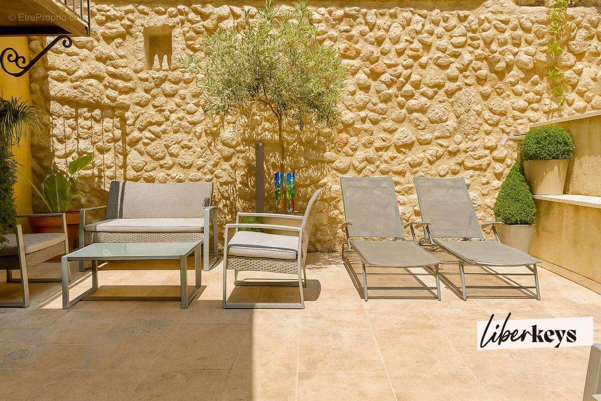 Appartement à MOUSTIERS-SAINTE-MARIE