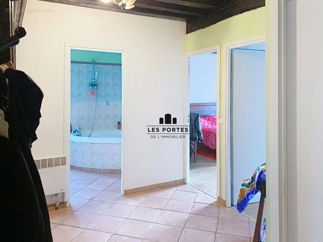 Maison à MALESHERBES