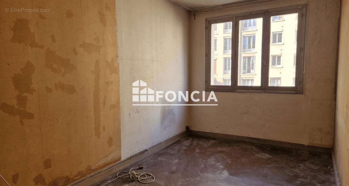 Appartement à PARIS-12E