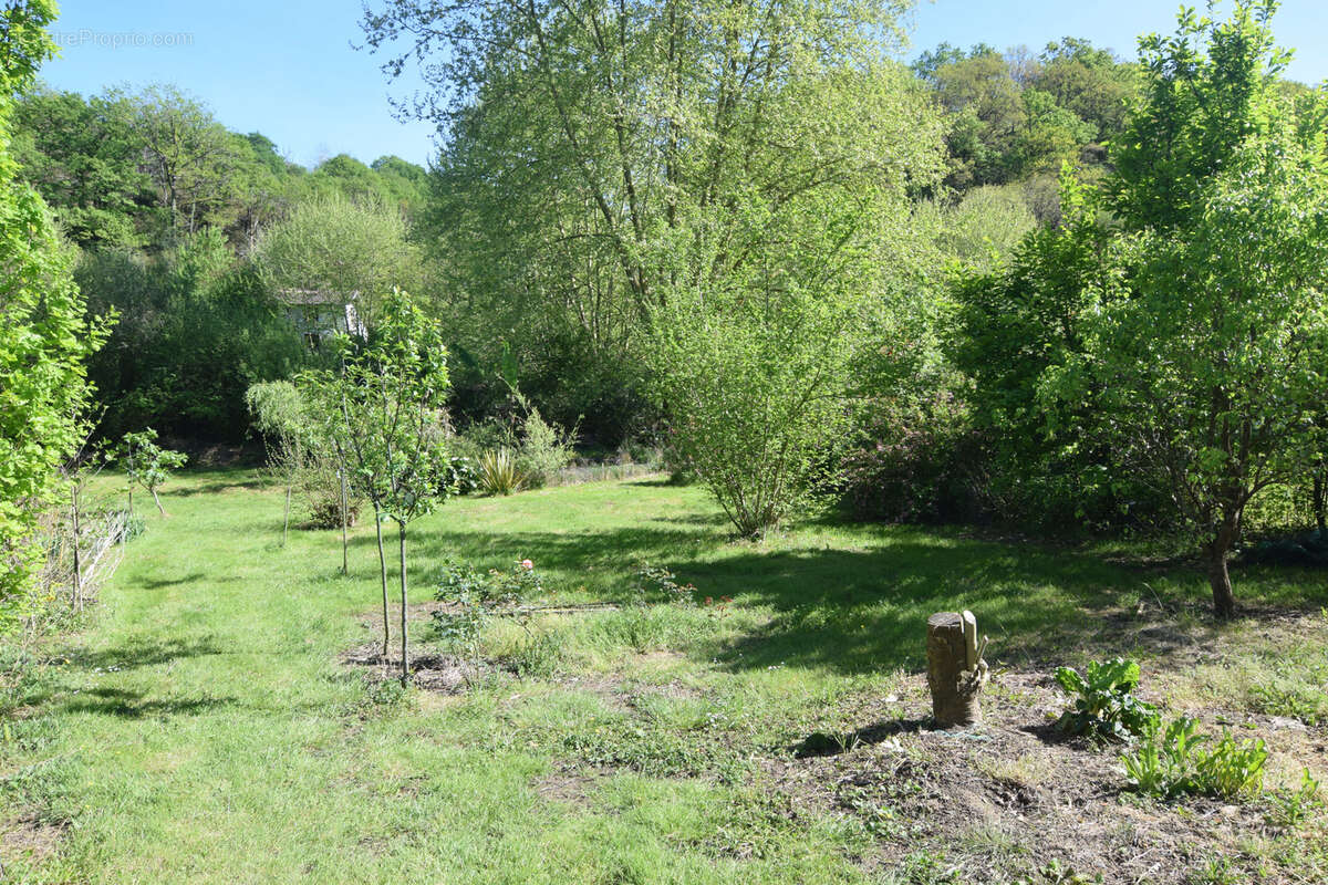 Terrain à HASPARREN