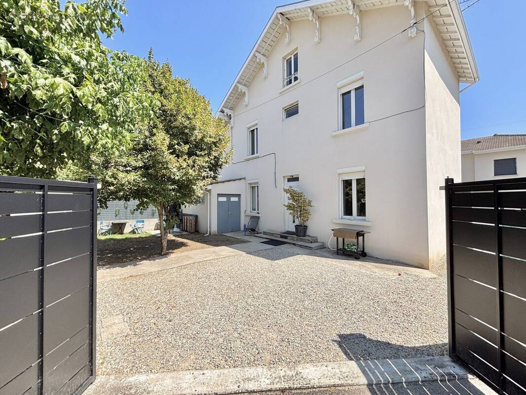 Maison à TIGNIEU-JAMEYZIEU