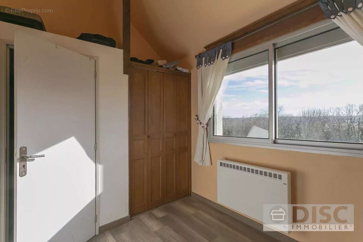 Maison à SAINT-ANDRE-DE-NAJAC