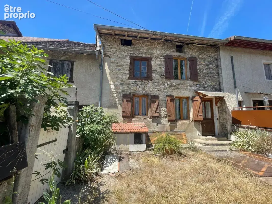 Maison mitoyenne à rénover 81m2 - Terrain de 480m2 - photo 3
