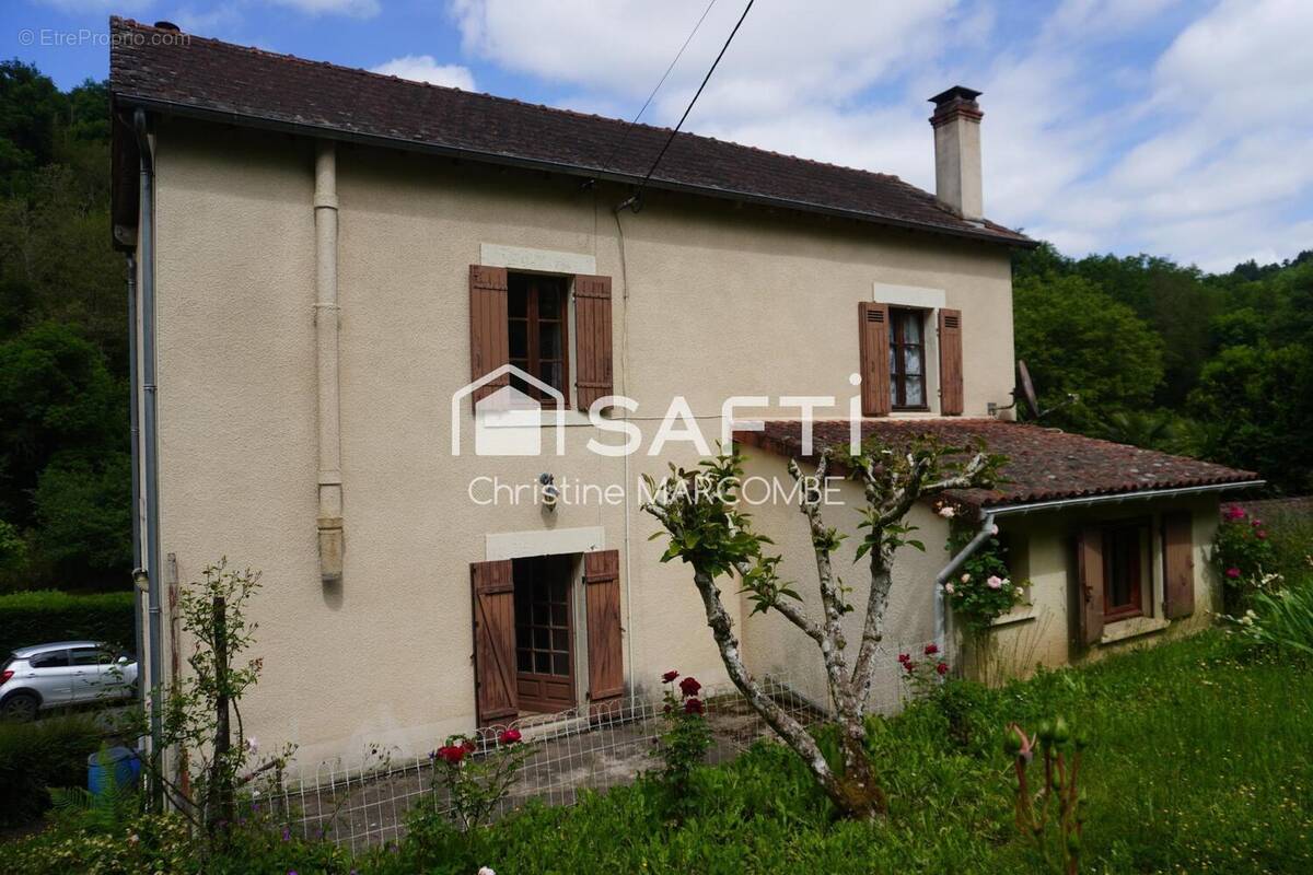 Photo 1 - Maison à NANTHEUIL