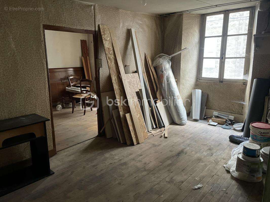Maison de charme et dépendance a fort potentiel - photo 12