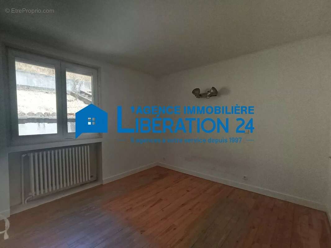Maison de 5 pièces à Saint-Étienne  108 m² - photo 7