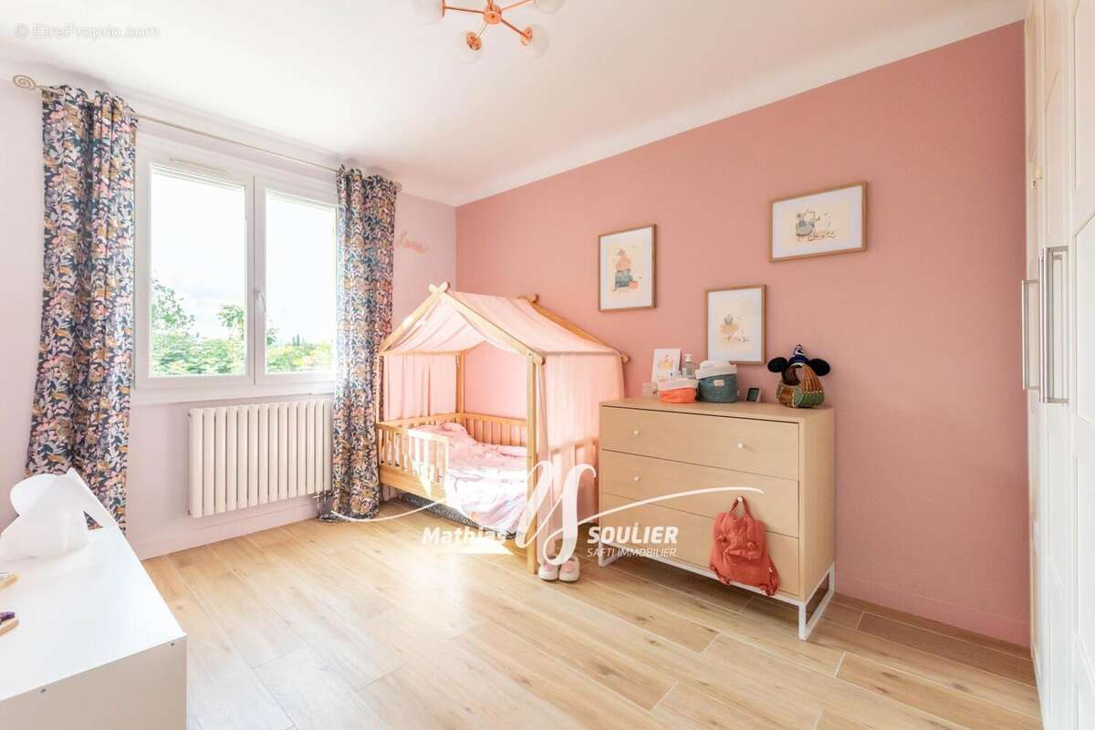 Photo 8 - Maison à MEYREUIL