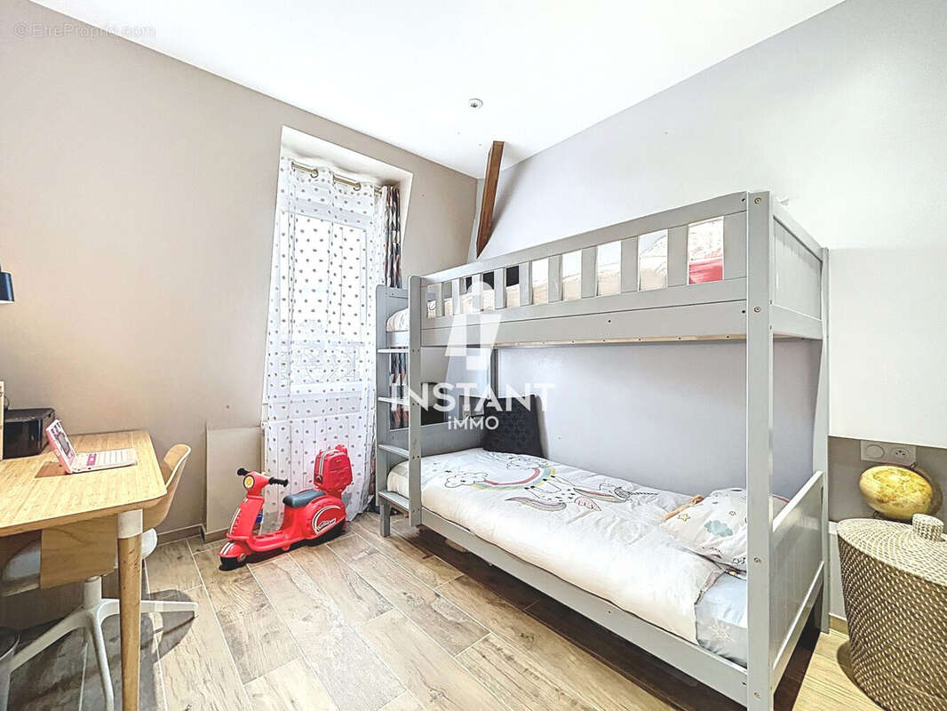 Appartement à BONNEUIL-SUR-MARNE