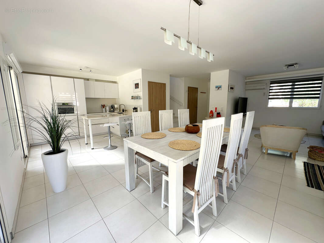 Maison à SAINT-CYPRIEN