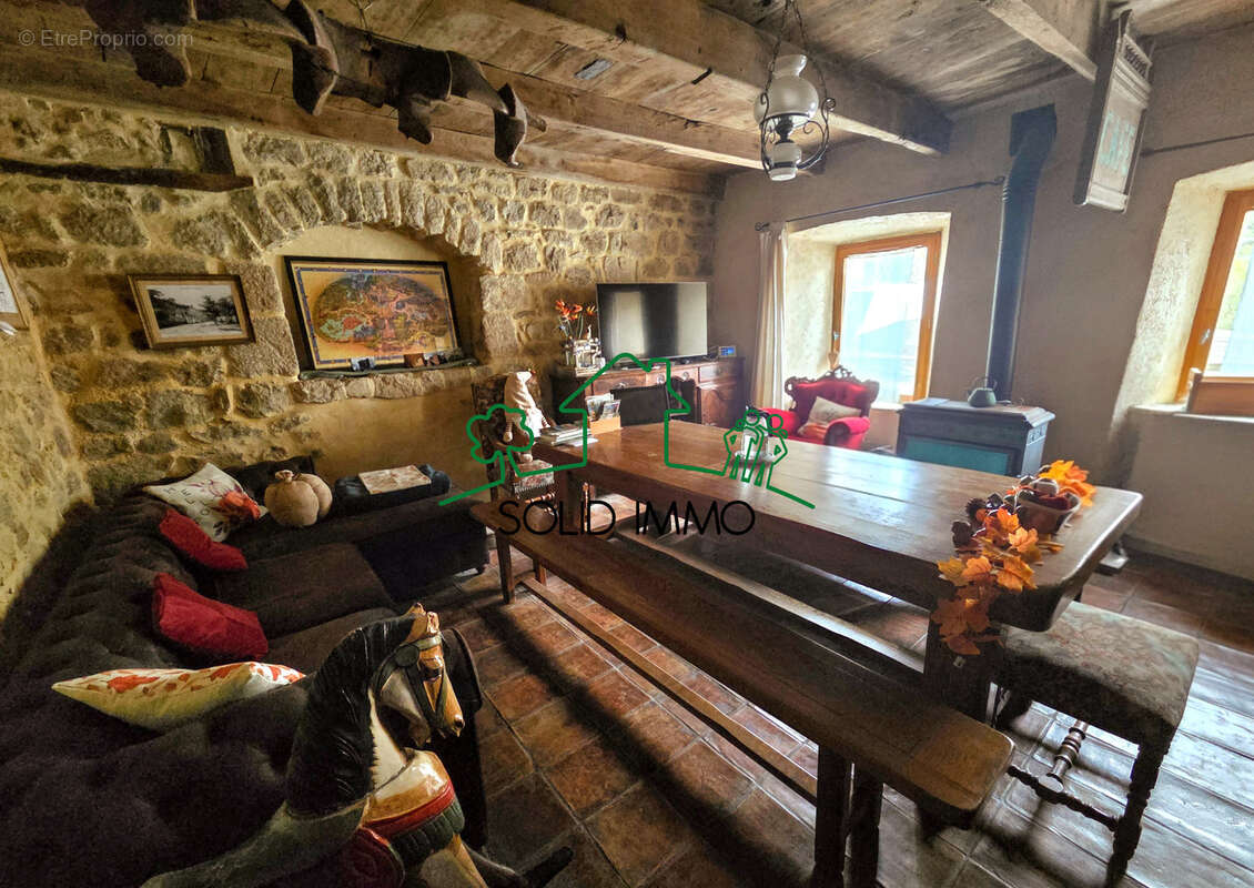 Maison à LABASTIDE-SUR-BESORGUES