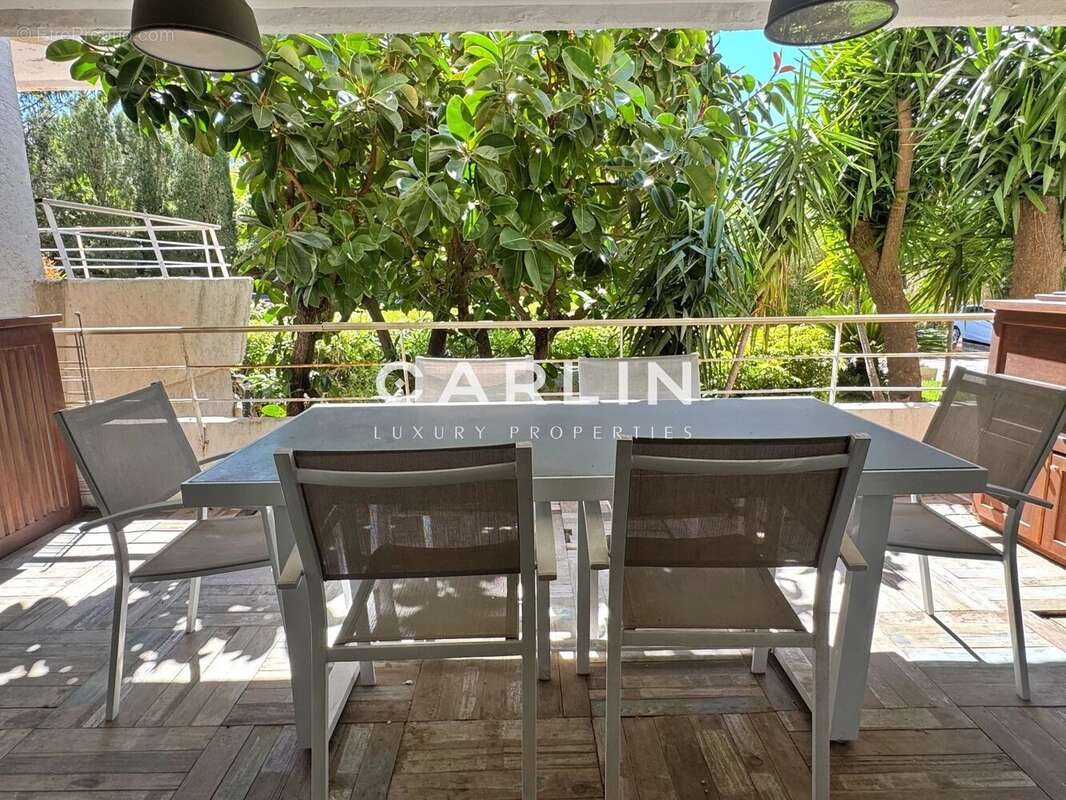 Appartement à SAINT-TROPEZ