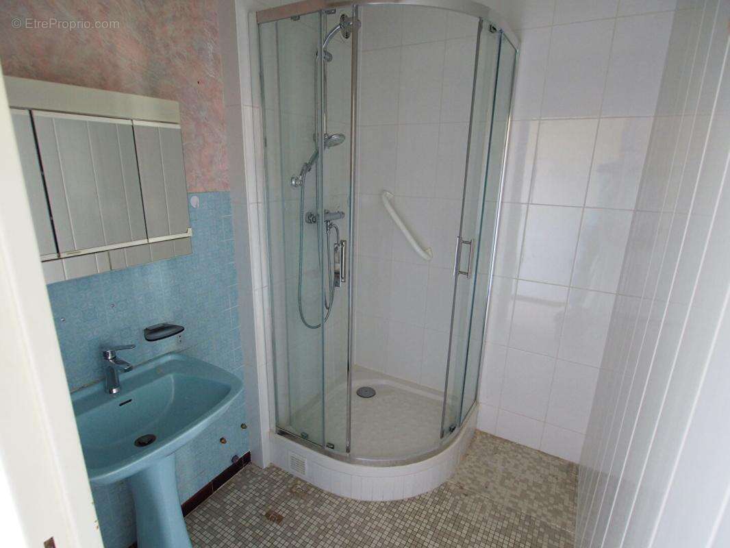 Appartement à SAINT-APOLLINAIRE