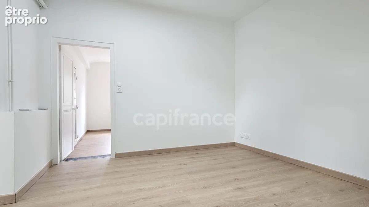 A vendre Plain pied 2 chambres Jardin et Dépendance GALLARDON (28) - photo 8