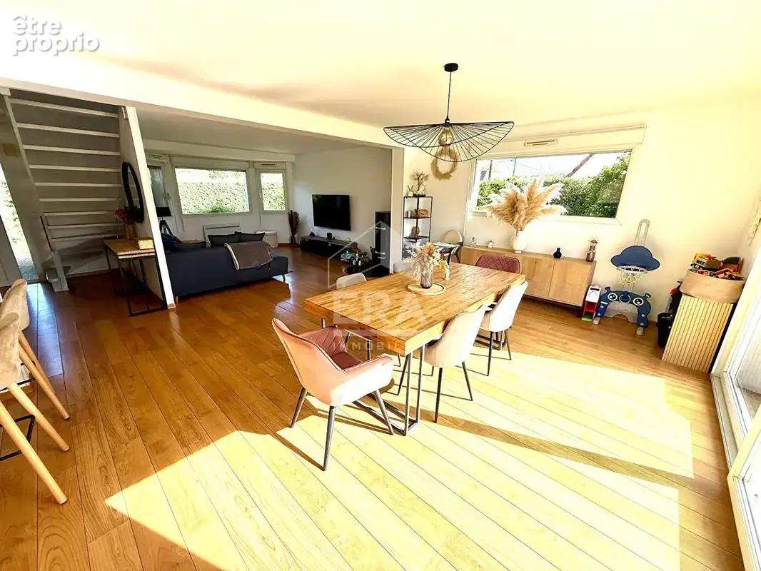 Maison 137m² à bellebrune - photo 2