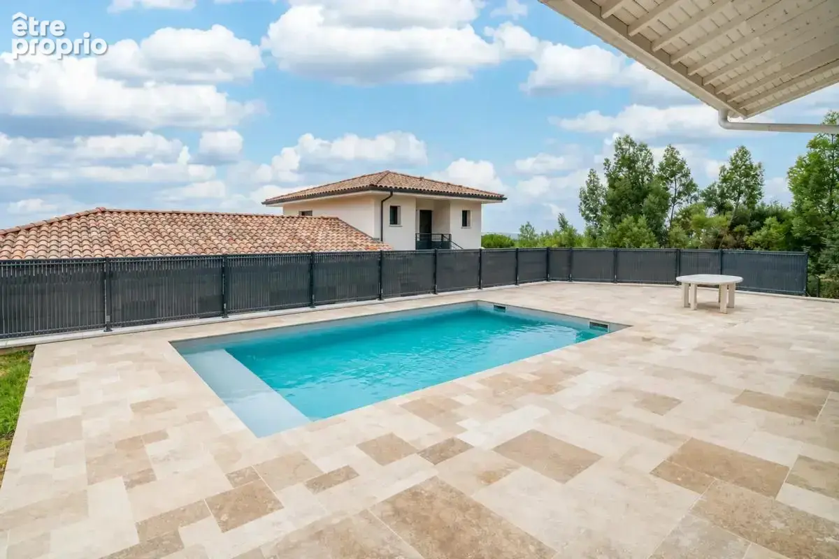 Maison de 7 pièces de 300 m² à Belberaud - photo 15
