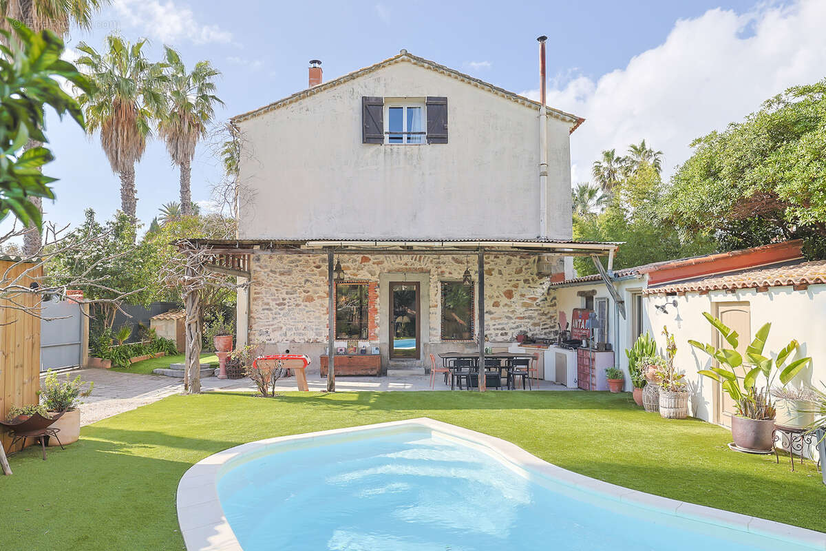 Maison à HYERES