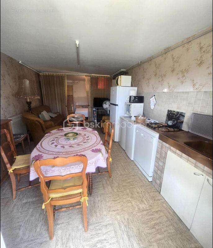 Maison à DONZERE