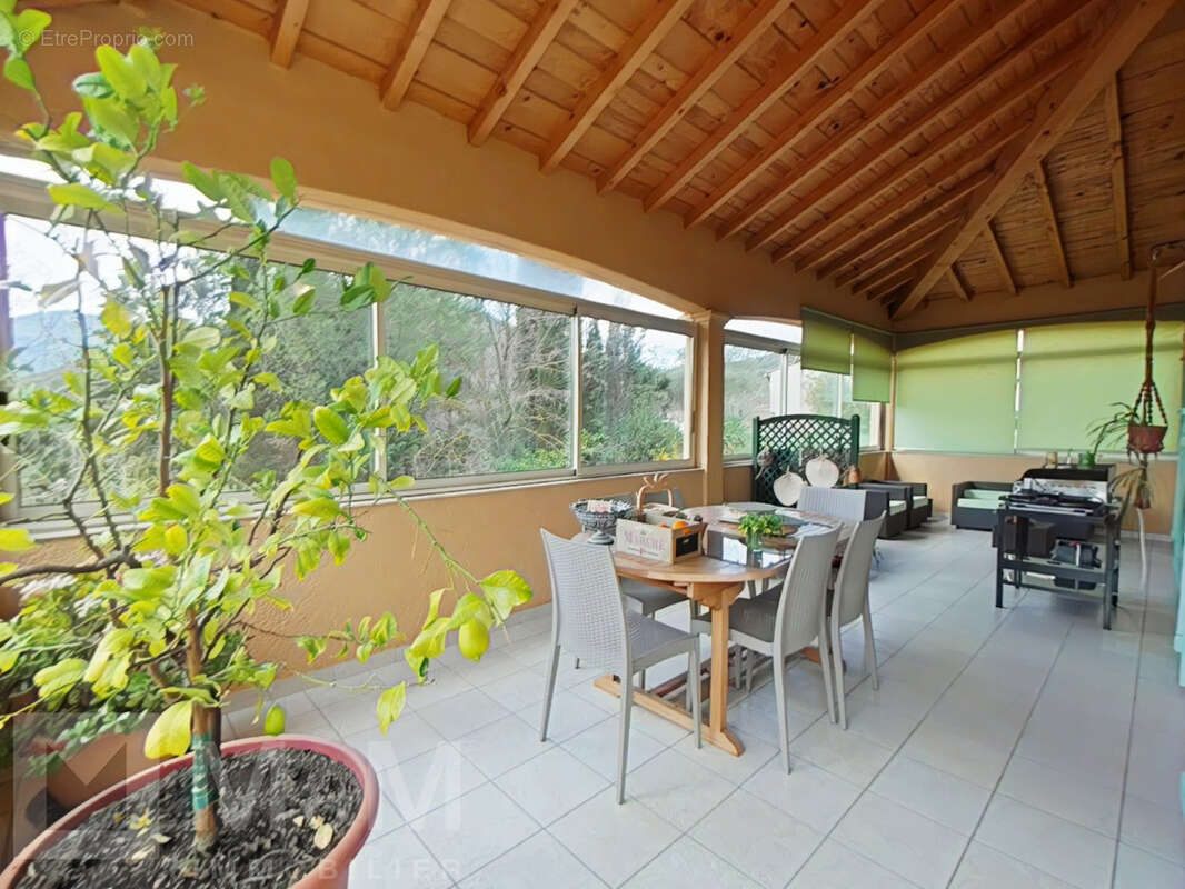 Maison à QUILLAN