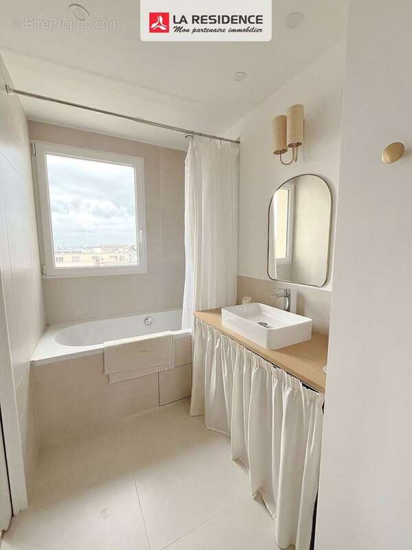 Appartement à VERSAILLES