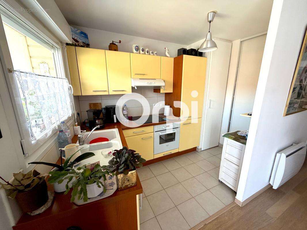 Appartement à MARQUISE