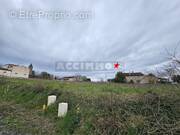 Terrain à POULAN-POUZOLS