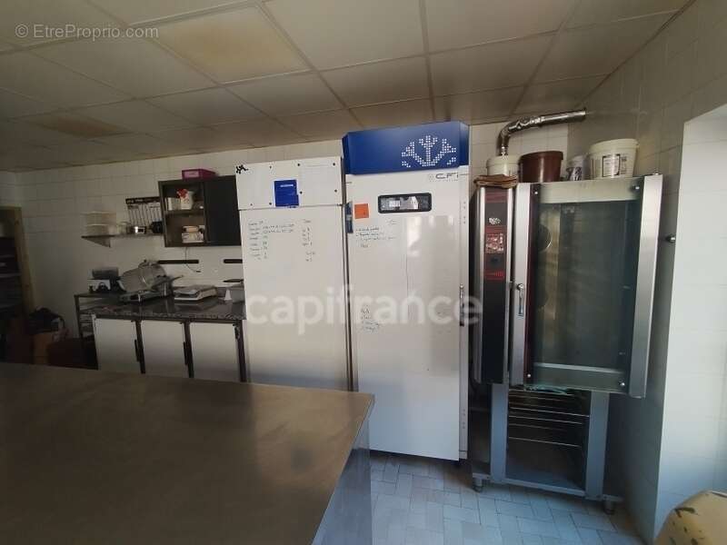 Commerce à VARANGEVILLE