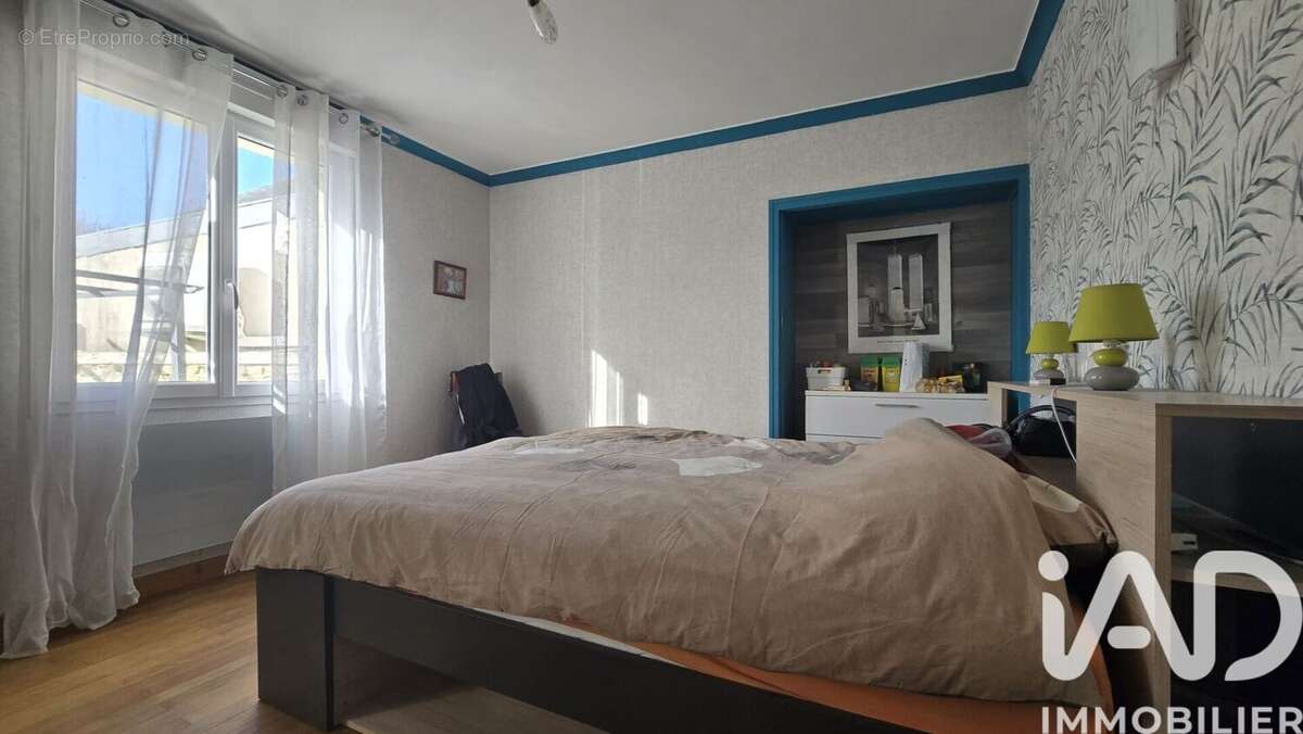 Photo 4