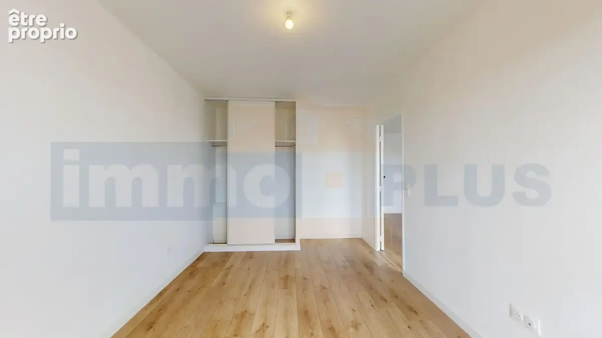 Appt Saint Cyr L'Ecole 2 pièces 40.90 m2 + 1 parking couvert - photo 13