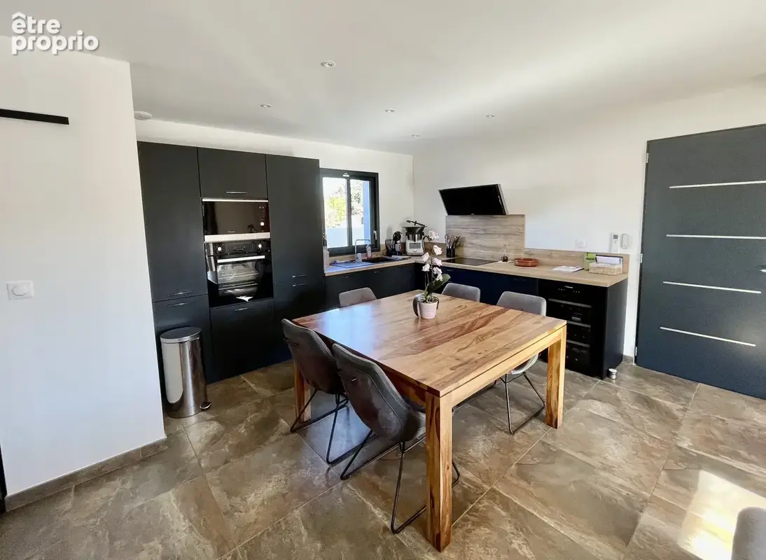 Maison 100 m² à Pernes-Les-Fontaines  - photo 2