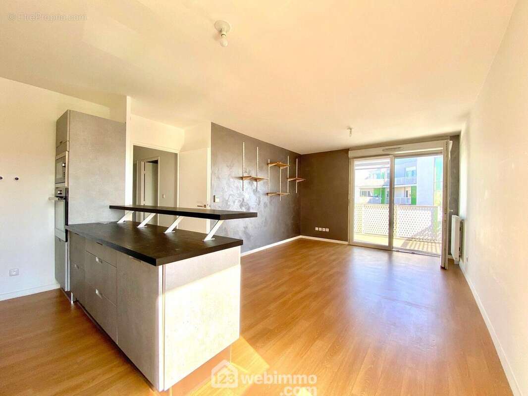 ... autre vue - Appartement à RIS-ORANGIS