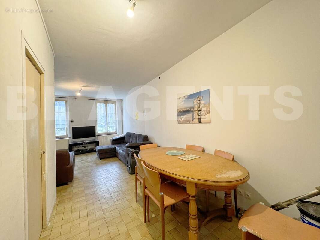 image00030_DxO - Maison à REBAIS