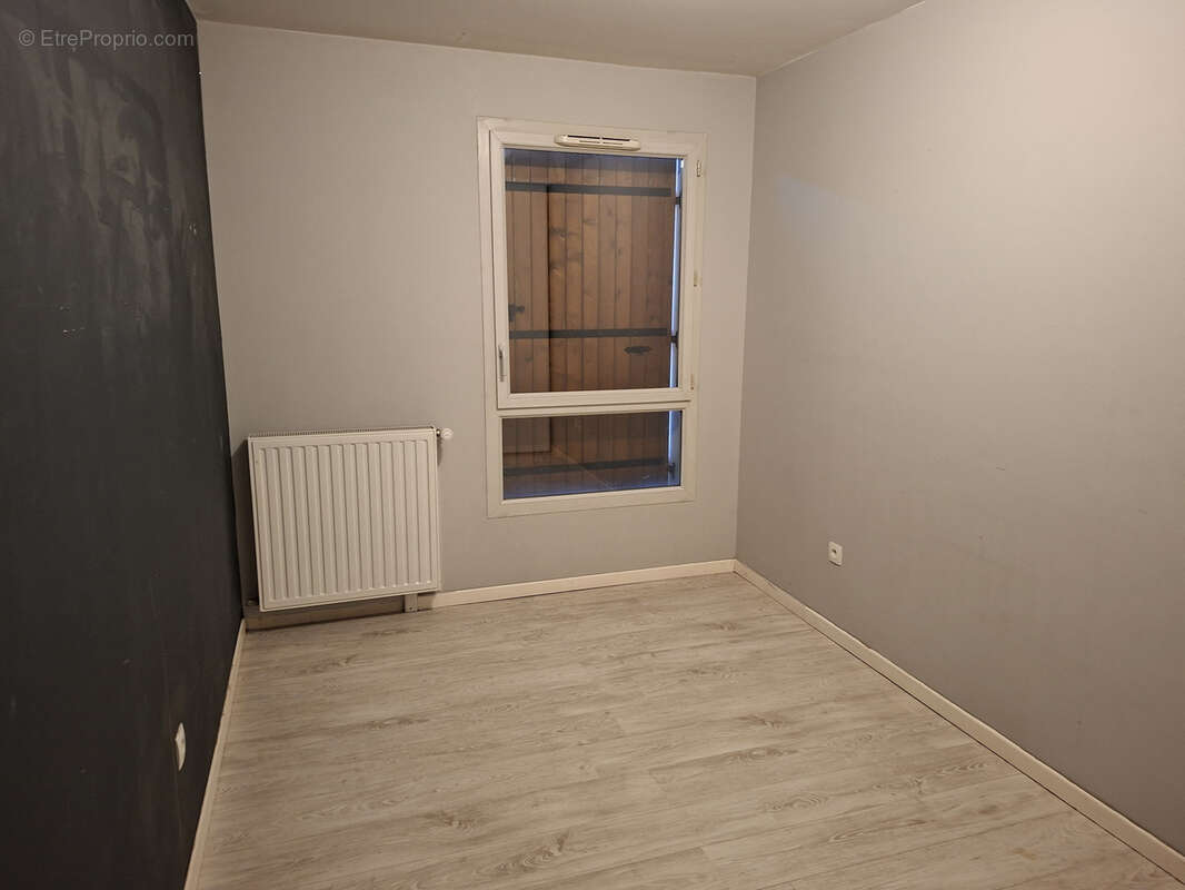 Appartement à LOUVRES