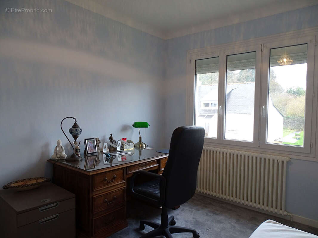 Maison à MAEL-CARHAIX