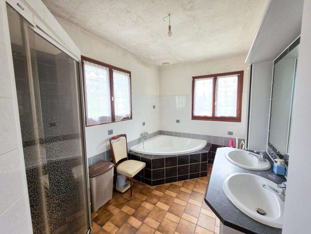 Maison à PLEUMEUR-BODOU