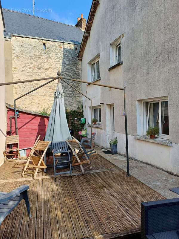 Maison à SAINT-BERTHEVIN