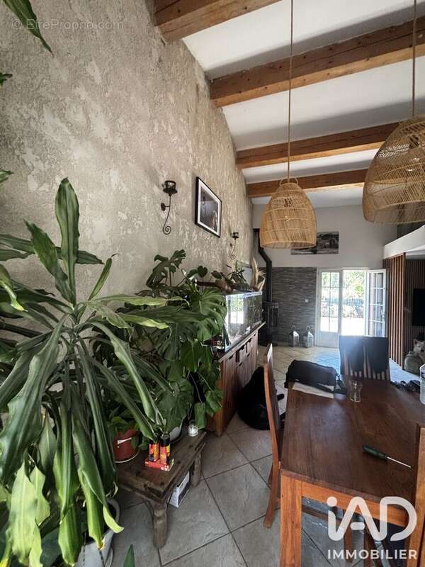 Maison 168 m² à Brignoles  - photo 6