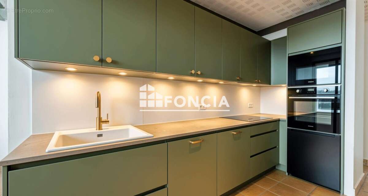 Appartement à MONTROUGE