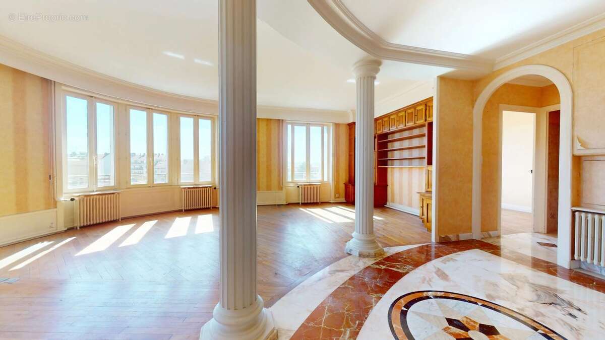 Appartement à LYON-4E