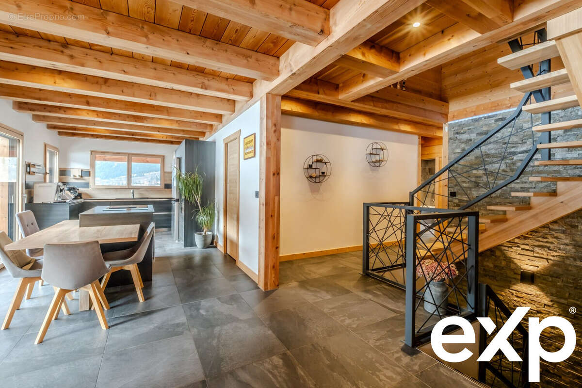 Maison à LA CHAPELLE-D'ABONDANCE