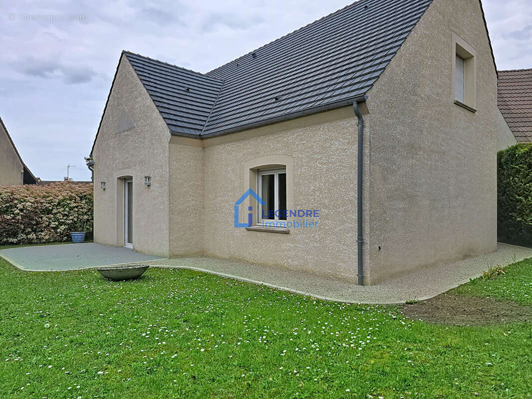 Maison à PIERRELAYE